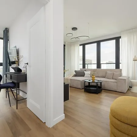 Apartmán Grzybowska Sophisticated With Balcony & Parking In The Center Of By Renters Prestige