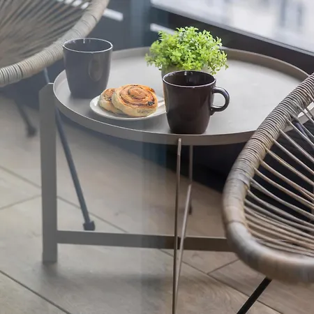 Apartmán Grzybowska Sophisticated With Balcony & Parking In The Center Of By Renters Prestige Varšava