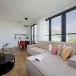 Apartamento Grzybowska Sophisticated With Balcony & Parking In The Center Of By Renters Prestige Varsóvia