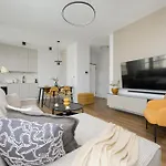 Apartamento Grzybowska Sophisticated With Balcony & Parking In The Center Of By Renters Prestige *