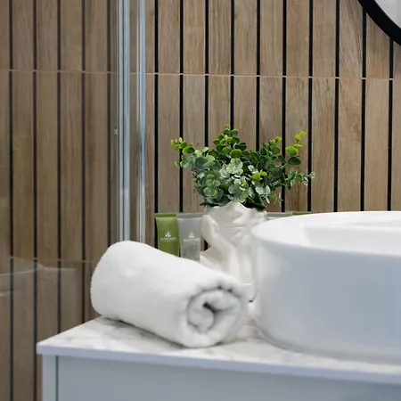 Grzybowska Sophisticated With Balcony & Parking In The Center Of By Renters Prestige * Warsaw