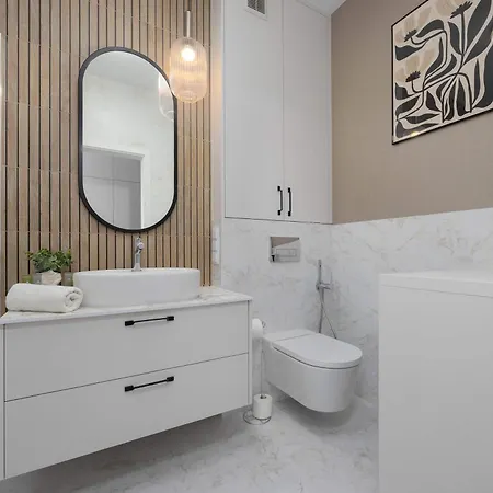 Grzybowska Sophisticated With Balcony & Parking In The Center Of By Renters Prestige