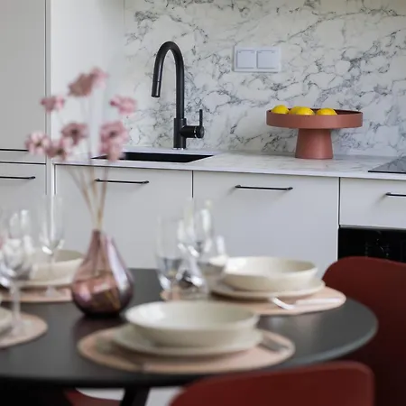 Grzybowska Sophisticated With Balcony & Parking In The Center Of By Renters Prestige Apartment *