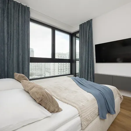 شقة Grzybowska Sophisticated With Balcony & Parking In The Center Of By Renters Prestige *