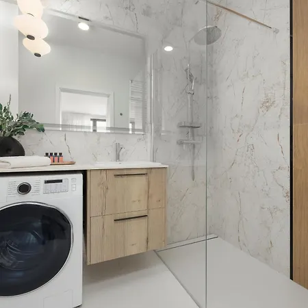 Grzybowska Sophisticated With Balcony & Parking In The Center Of By Renters Prestige شقة *