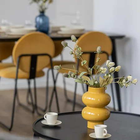 Grzybowska Sophisticated With Balcony & Parking In The Center Of By Renters Prestige * Warszawa