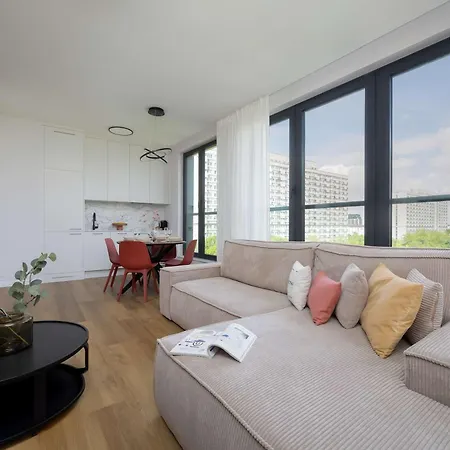 Daire Grzybowska Sophisticated With Balcony & Parking In The Center Of By Renters Prestige Varşova