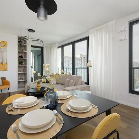 Grzybowska Sophisticated With Balcony & Parking In The Center Of By Renters Prestige *