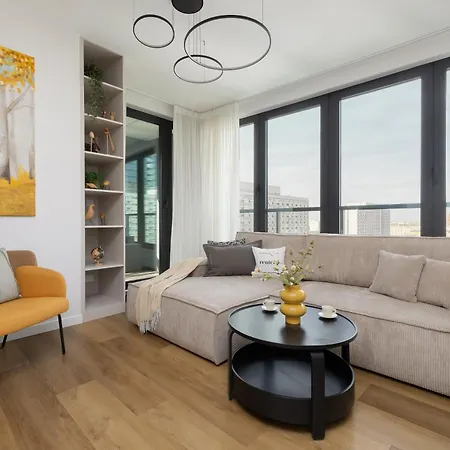 아파트 Grzybowska Sophisticated With Balcony & Parking In The Center Of By Renters Prestige *